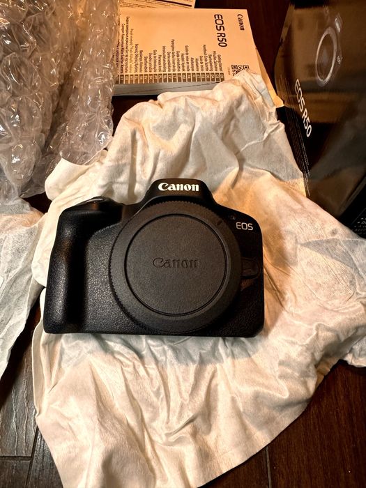 Canon r50 Mirrorless