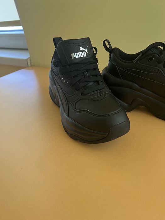 Чисто нови маратонки Puma