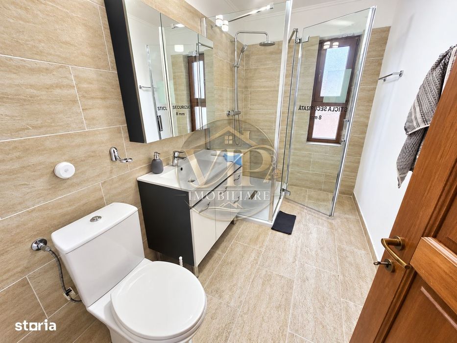 Casa tip duplex  cu 4 camere,210 mp teren,Zona Arex
