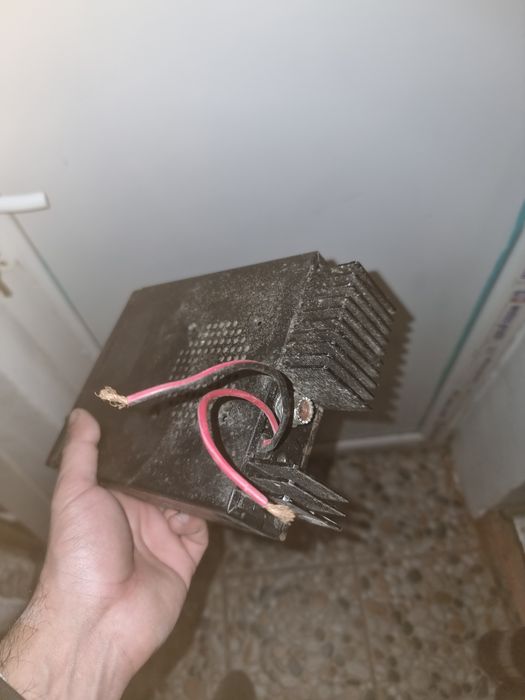 Vând statie cb radar midland