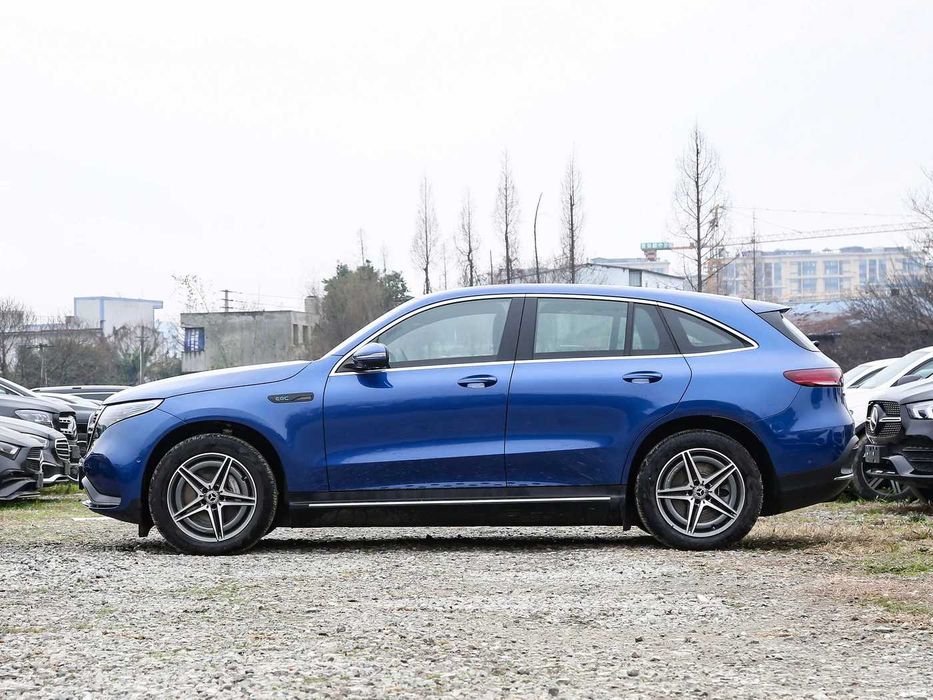 Mercedes EQC  boshlangich 30% tolov bilan nasiya savdo asosida