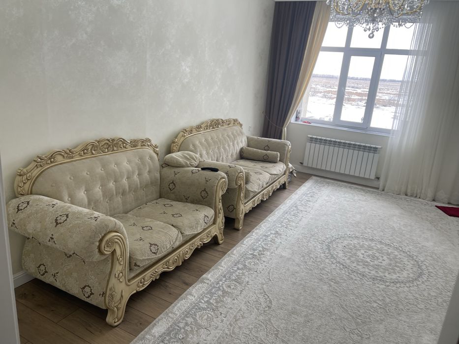 Продаю диваны 2 штука