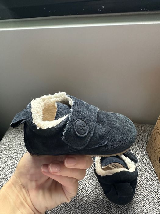 Пантофи / топлинки за бебе вълна  Wheat taj wool размер 21