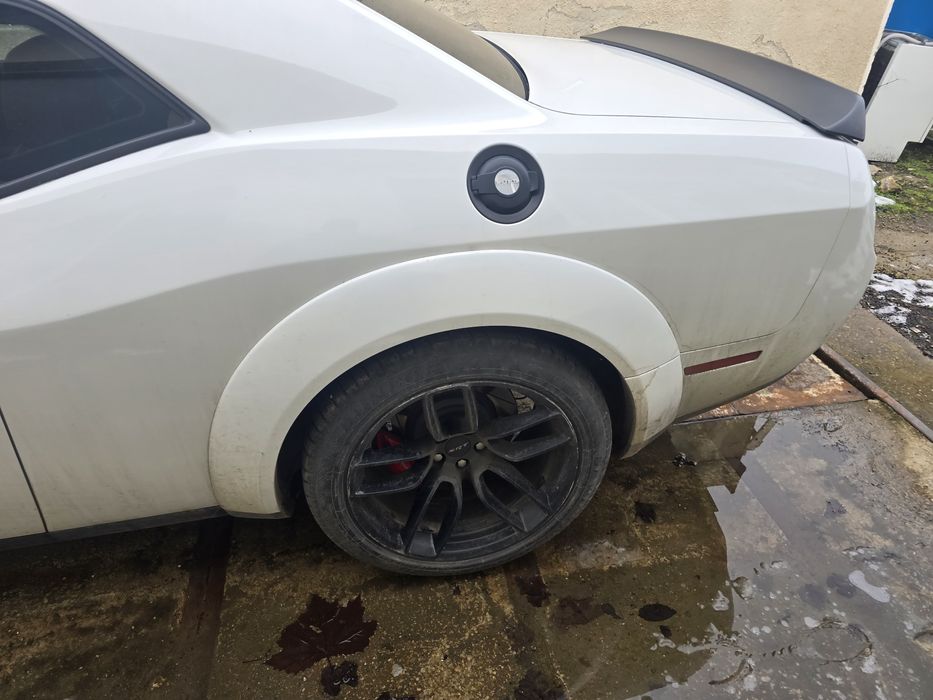 Dodge challenger Srt Hellcat пакет