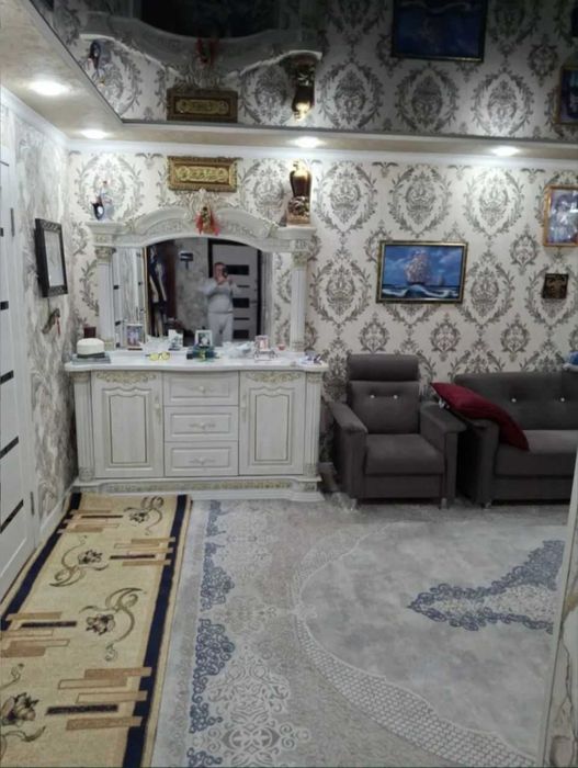 Продаётся 3х квартира город Ангрен