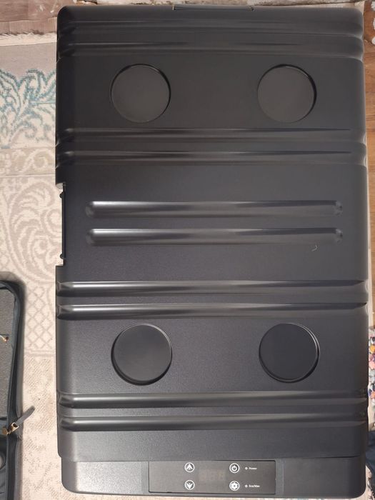 Продам новый авто холодильник