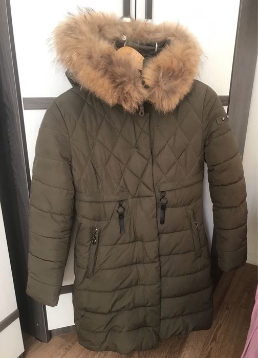 Зимний пуховик для девочки