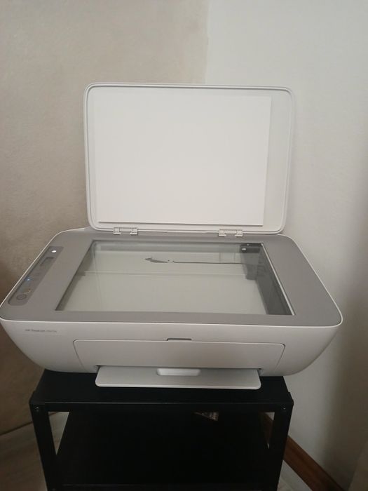 Vand imprimanta HP DeakJet 2820e