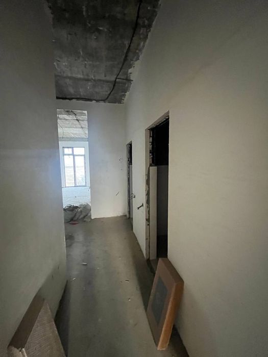 Келес мостда 70кв.м новостройка срочно сотилади