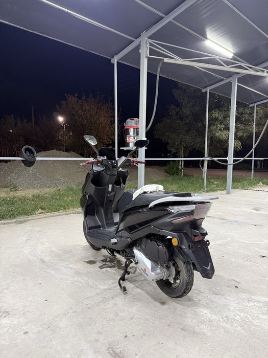 “QIU MOTORS” Skuter sotiladi