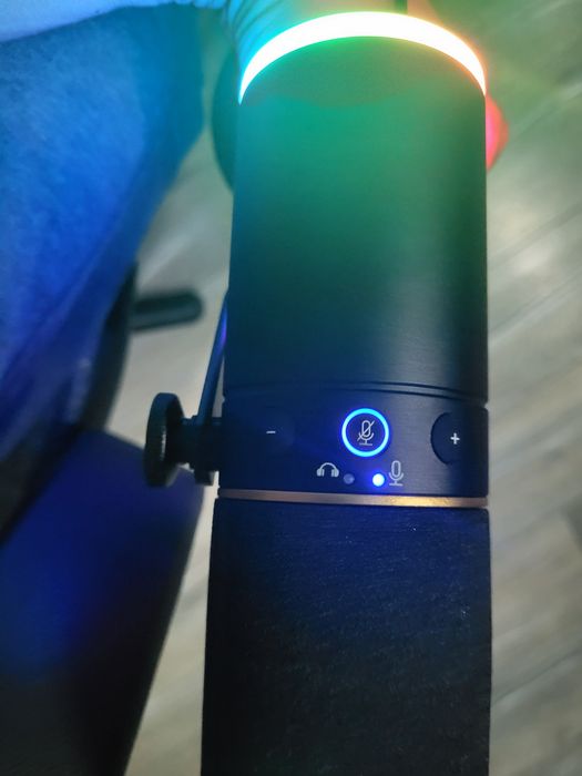 Microfon gaming (NOU)