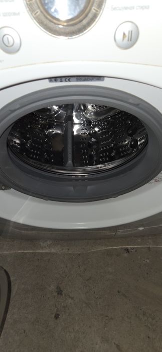 Продам стиральную машину