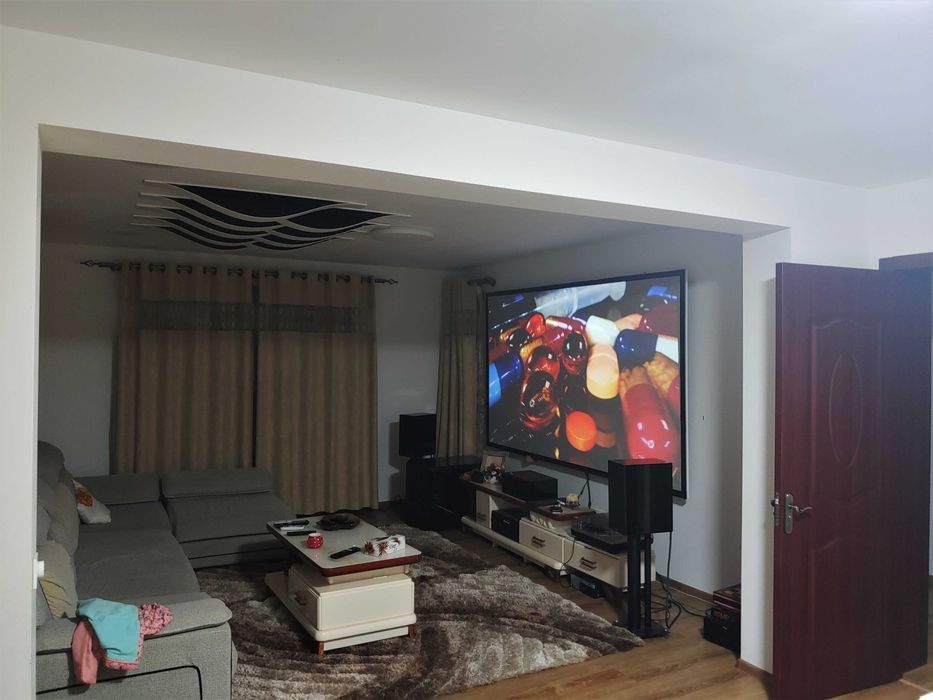 Pânză magnetică - ecran proiecție home cinema 4K Reflectrol & ALR-UST