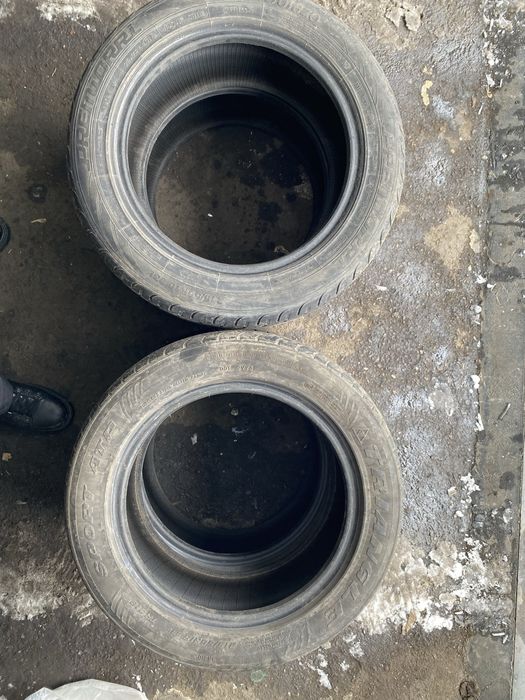 Продам комплект летней резины 215/55/R 16