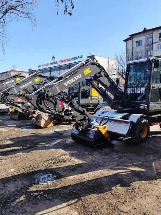 Услуги экскаватора с гидромолотом