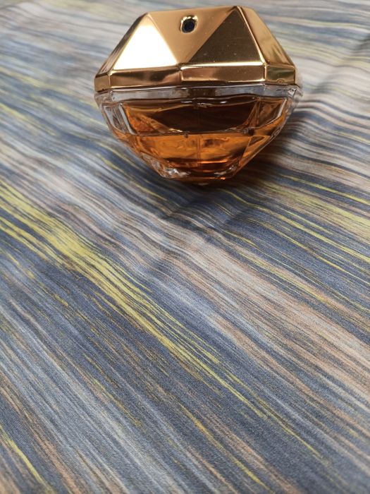 Парфюм "жена за милион"