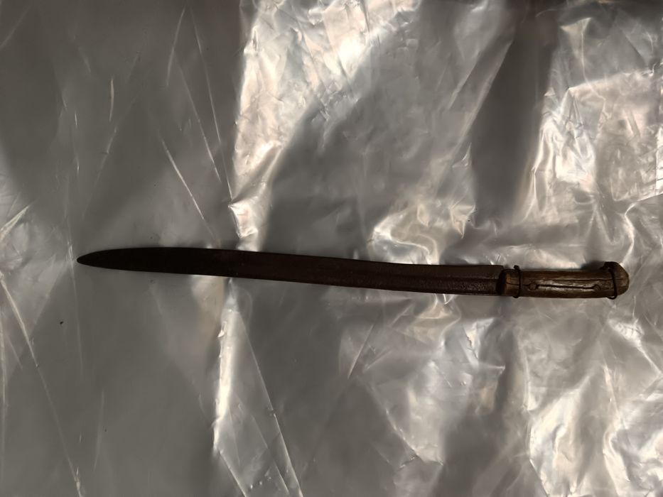 Стар кован нож каракулак