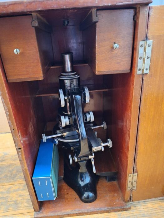 De vanzare Lomo Microscop