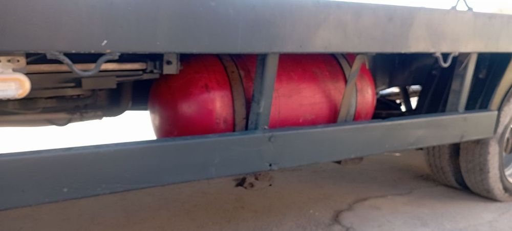 Uslugi Evakuator Mers Sprinter,