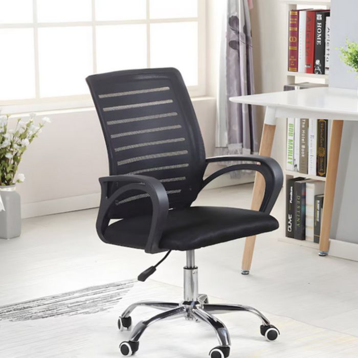 Въртящ се офис стол - регулируема височина и ергономични подлакътници