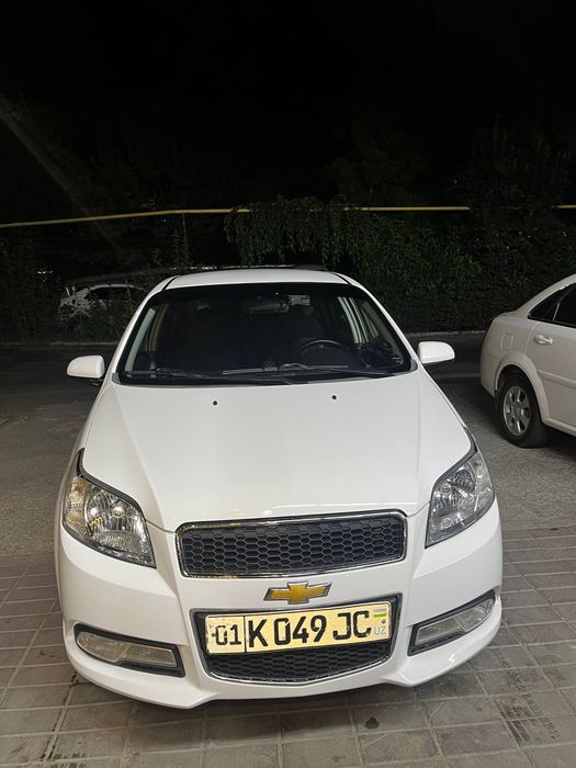 Nexia 3 sotiladi holati yaxshi