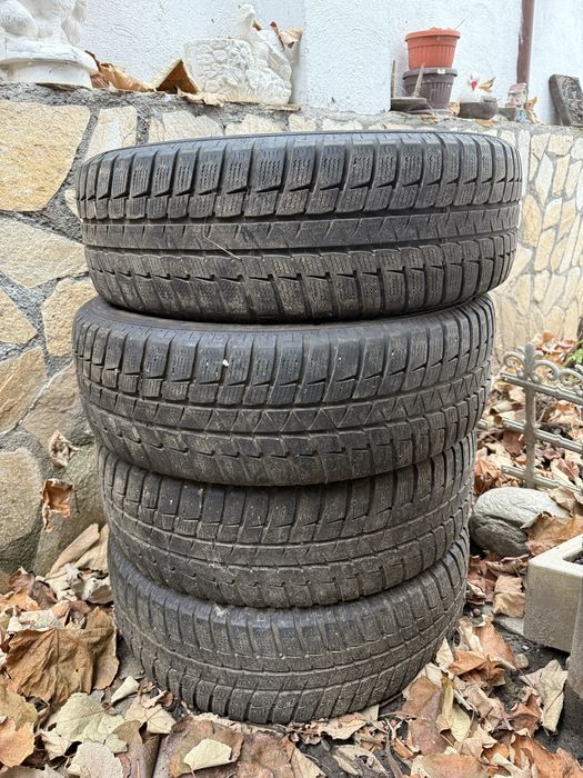 2 бр.Зимни гуми SUMITOMO WT 200 размер 196/65/15