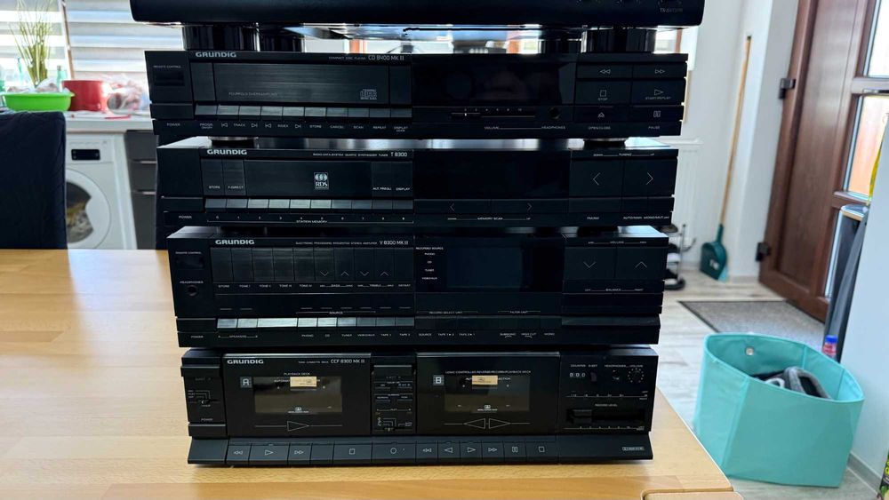 Grundig CD8400 MK II CD player