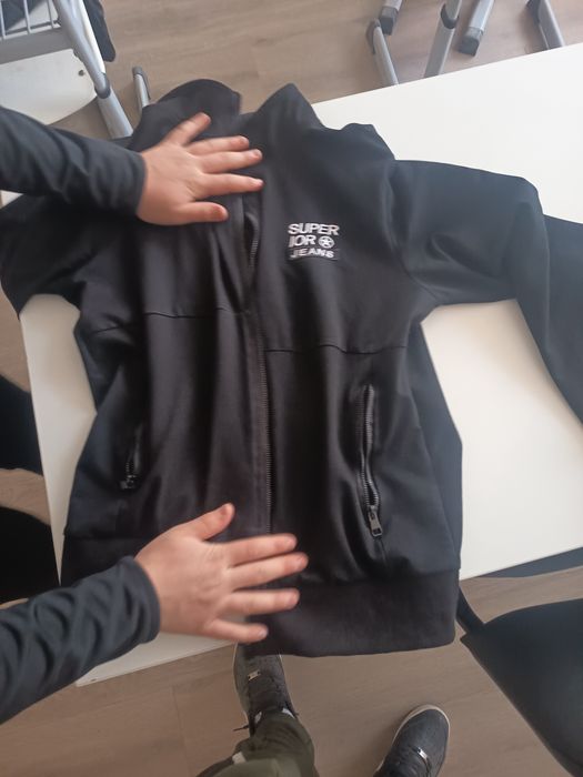Vând hanorac SUPER IOR JEANS nou nouț
