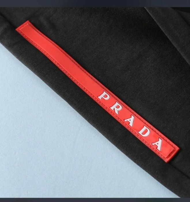 Pantaloni de trening