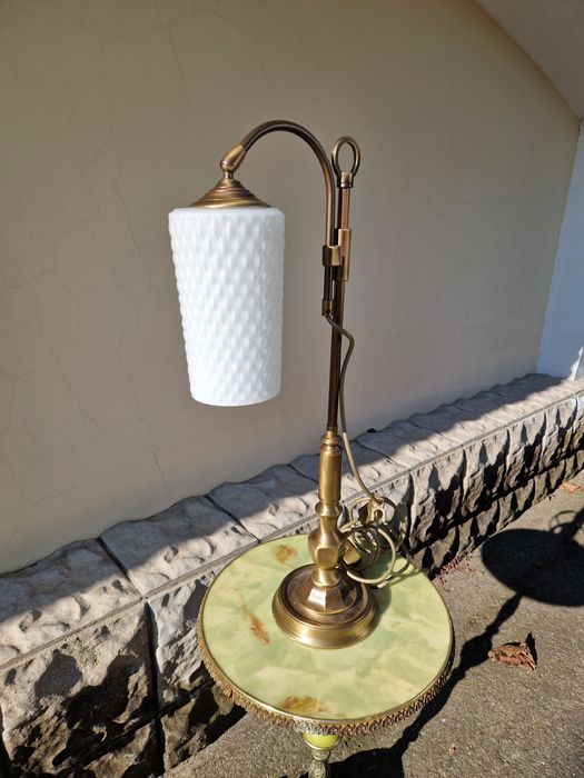 Страхотна антикварна немска настолна лампа