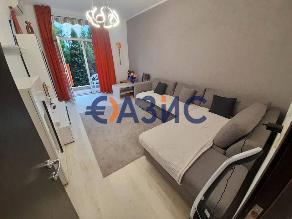 Продава се Тристаен апартамент в к.к. Слънчев бряг - 70 кв.м за 1086 €/кв.м - Снимка #7