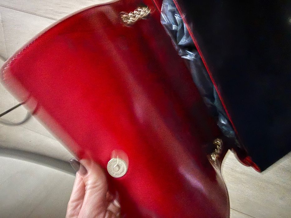 чанта Moschino естествена кожа