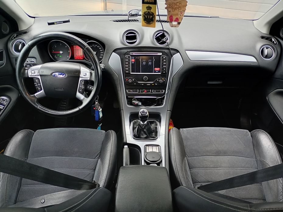 FORD Mondeo 2013 — imagine 20