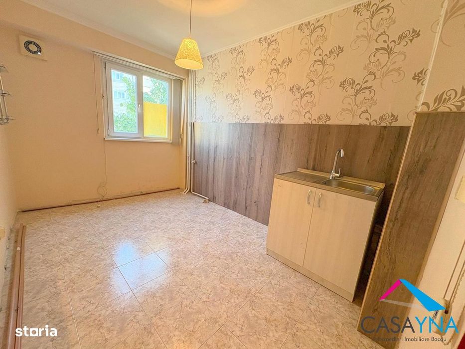 Apartament 3 camere - Pretabil birou/servicii - Strada Stefan cel Mare