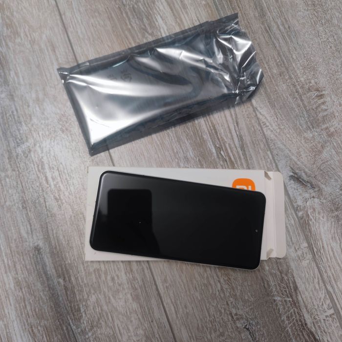 Экран от Xiaomi 15 ultra на запчасти с рамкой BTS bor