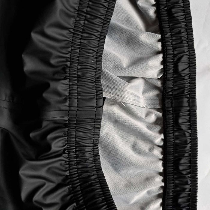 Pantaloni jogger din piele ecologică
