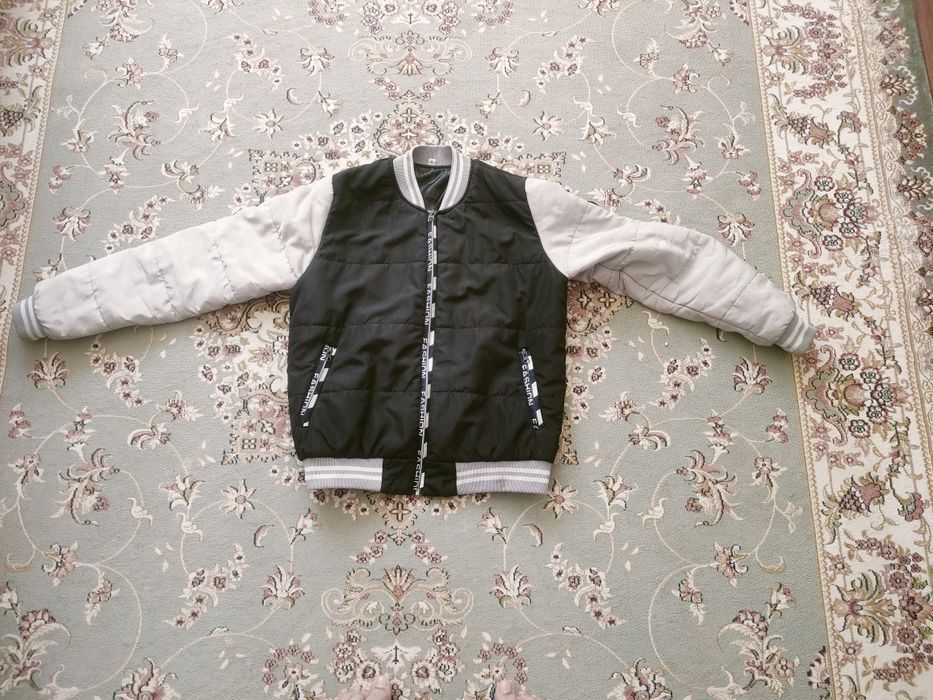 Бомбер верхняя одежда