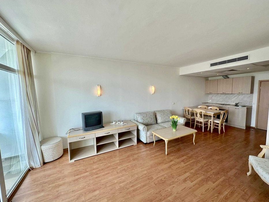 Продава се Едностаен апартамент в к.к. Слънчев бряг - 84 кв.м за 739 €/кв.м - Снимка #3