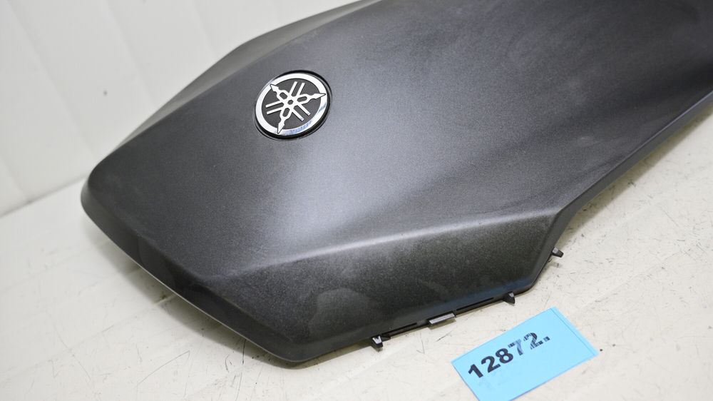 Carena Fata Lateral Stanga Yamaha X-MAX 125 / 300 2023 - 2026