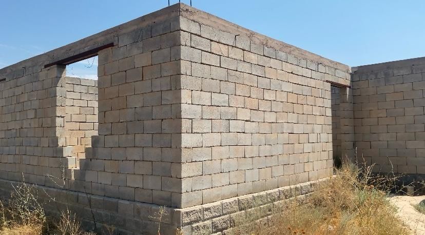 Продам  недостроенный дом срочно