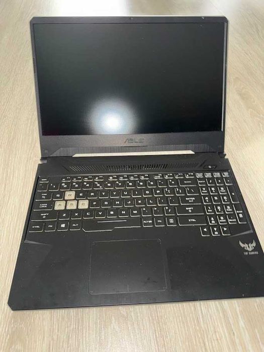Laptop Gaming ASUS TUF FX505D – Pentru piese / Defect (Placă de bază)