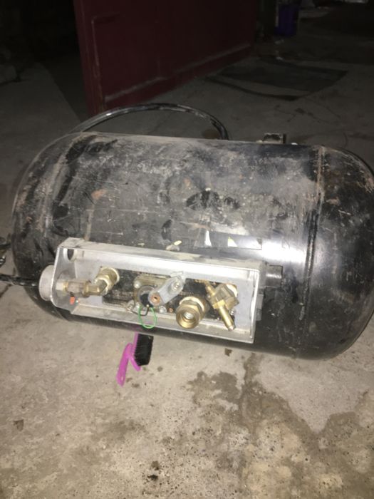 Продам газовый балон