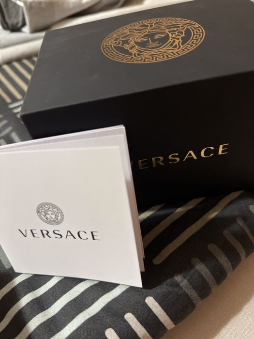 Versace мъжки нов оригинален часовник