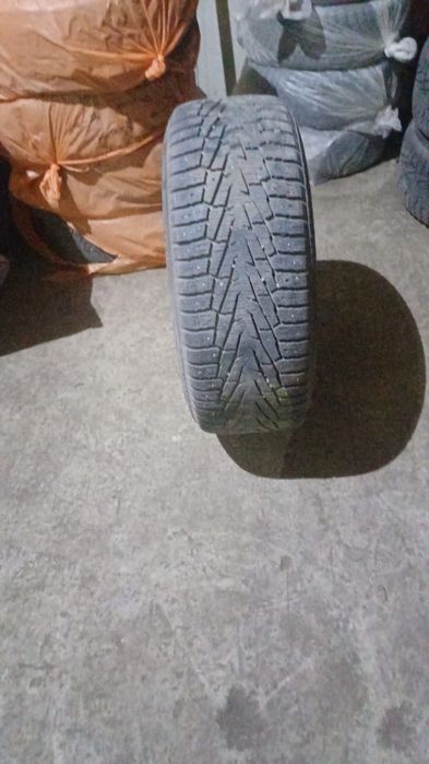 Продам диски с зимними шинами 285/65 R17
