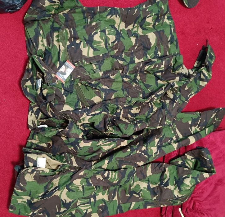 Vand 2 x tinute ripstop