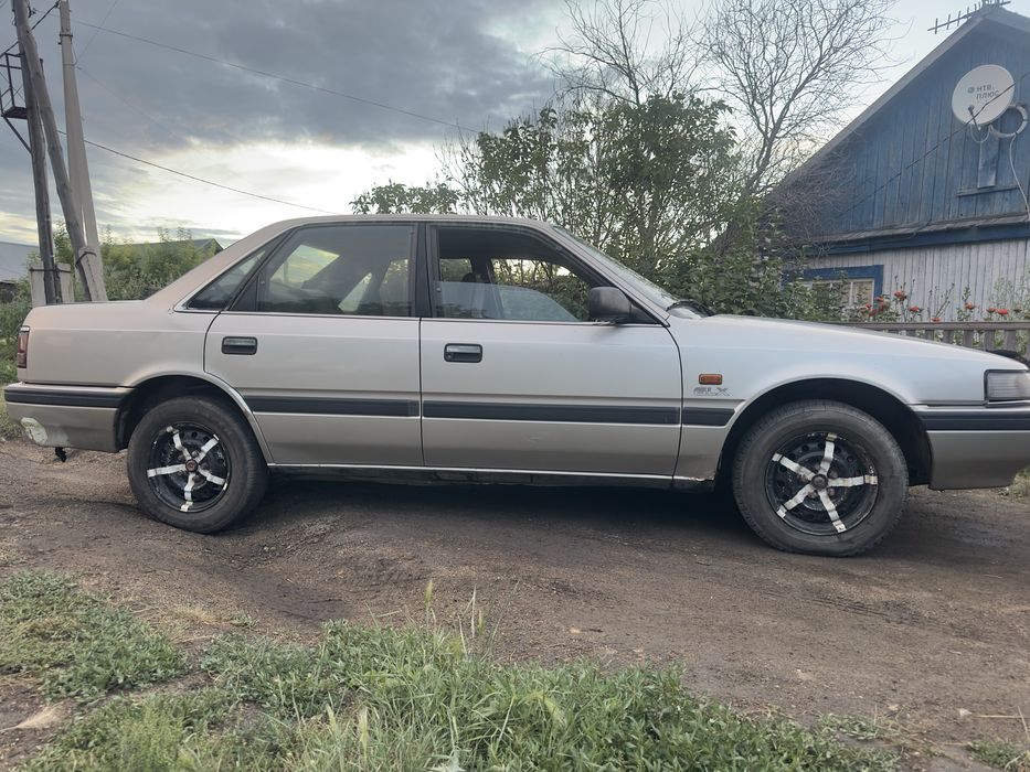 Продам мазду 626 GD