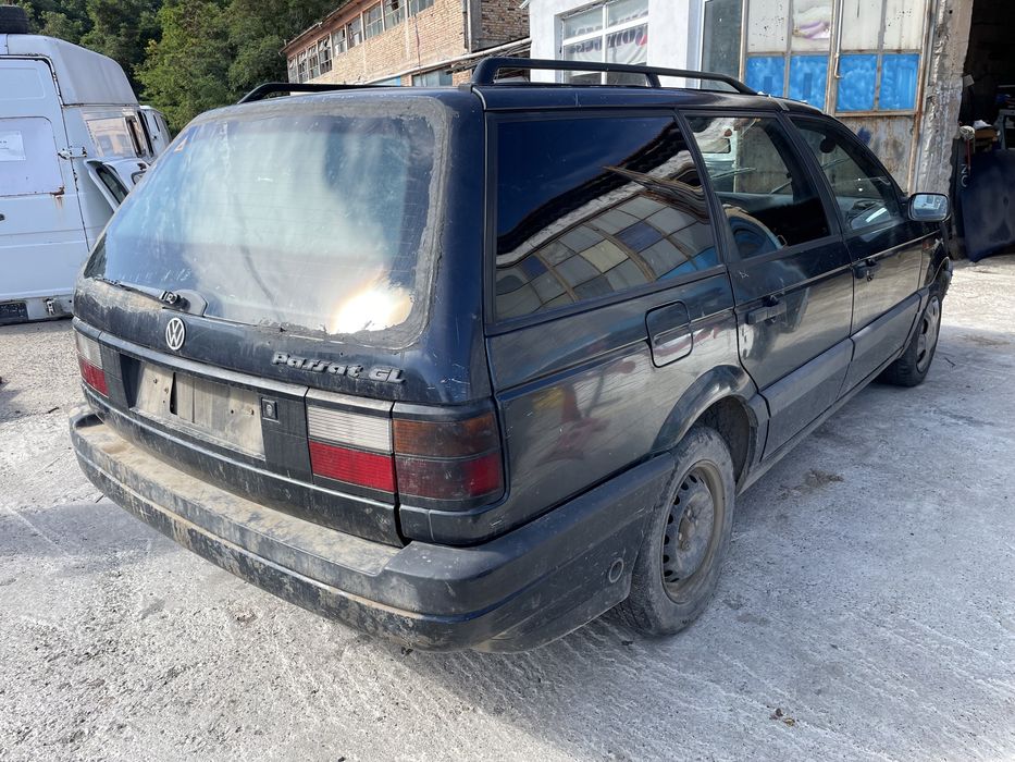 Пасат б3 1.8 90кс 1994г На Части