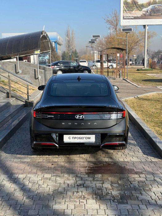 Hyundai Sonata Luxe 2025