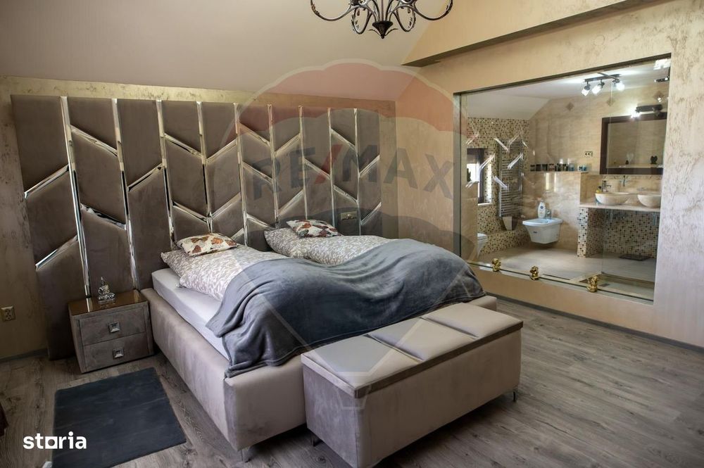 Casă / Vilă cu 5 camere de vânzare