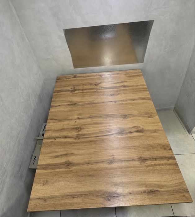 Продам стол 120*150